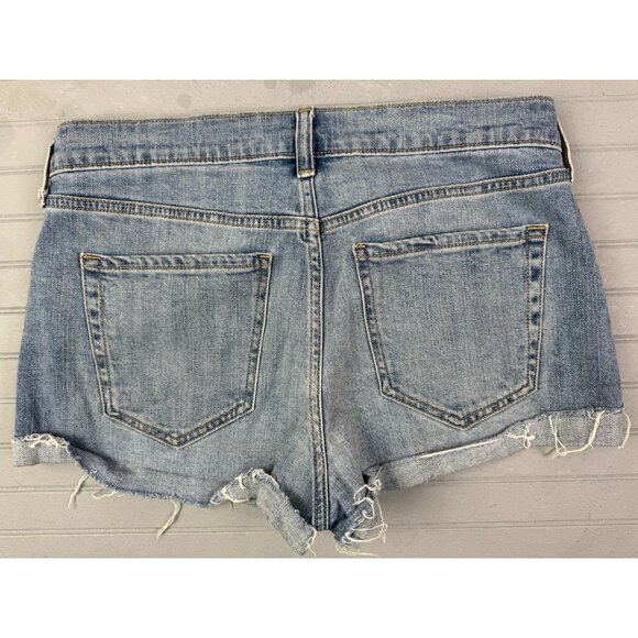 Old Navy Size 6 Womens Shorts Boyfriend Cut Off Distress Light Wash Stretch - Picture 4 of 4
